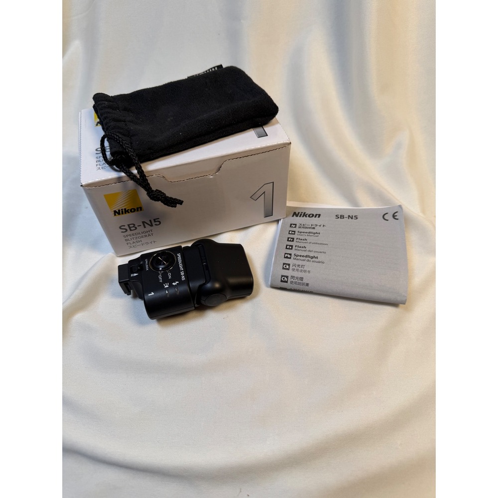 Nikon SB-N5 Speedlight Flash for Nikon 1 V1 V2 V3 Cameras Black LED Light Boxed